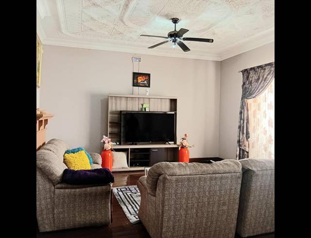 4 BEDROOM HOUSE FOR SALE IN TURFFONTEIN